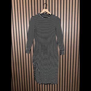 The Fifth Dress Medium Women Black White Asymmetrical Hem Fabric Stretch Bodycon